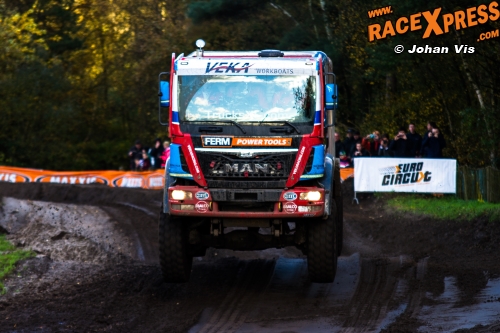 Titanengevecht bij Dakar Pre-Proloog: Peter Versluis versus Gerard de Rooy